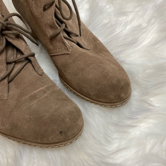 π₯MAKE ME AN OFFERπ₯ GUC Franco Sarto Suede Wedge Desert Lace-Up Boots Booties - Picture 7 of 9